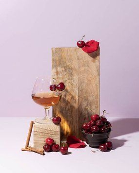 Brandied cherry & exotic woods10 фото